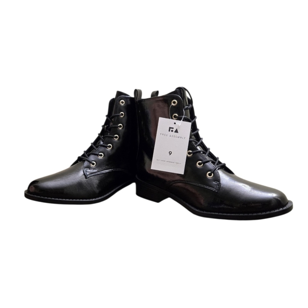 Free Assembly Women's Lace-Up w/ Side Zipper Booties in Shiny Black Size: 9 NWT.